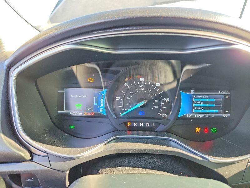 2017 FORD FUSION SE HYBRID — Фото 9 из 13