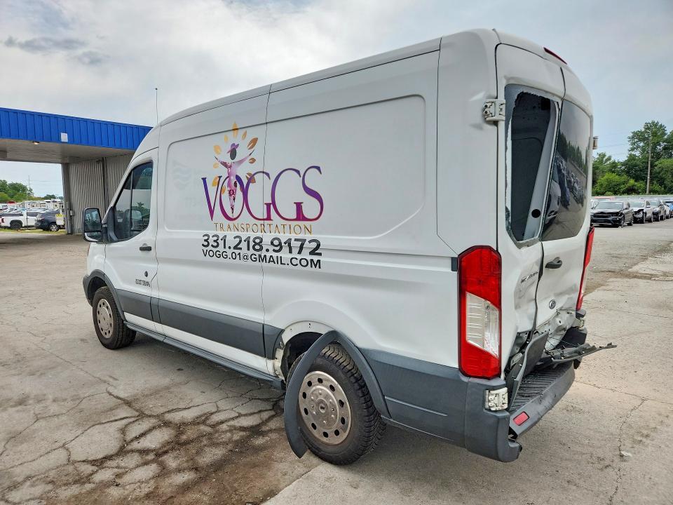 2016 FORD TRANSIT T-150 — Фото 2 из 12