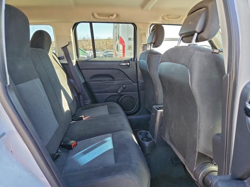2016 JEEP PATRIOT SPORT — Фото 11 из 13