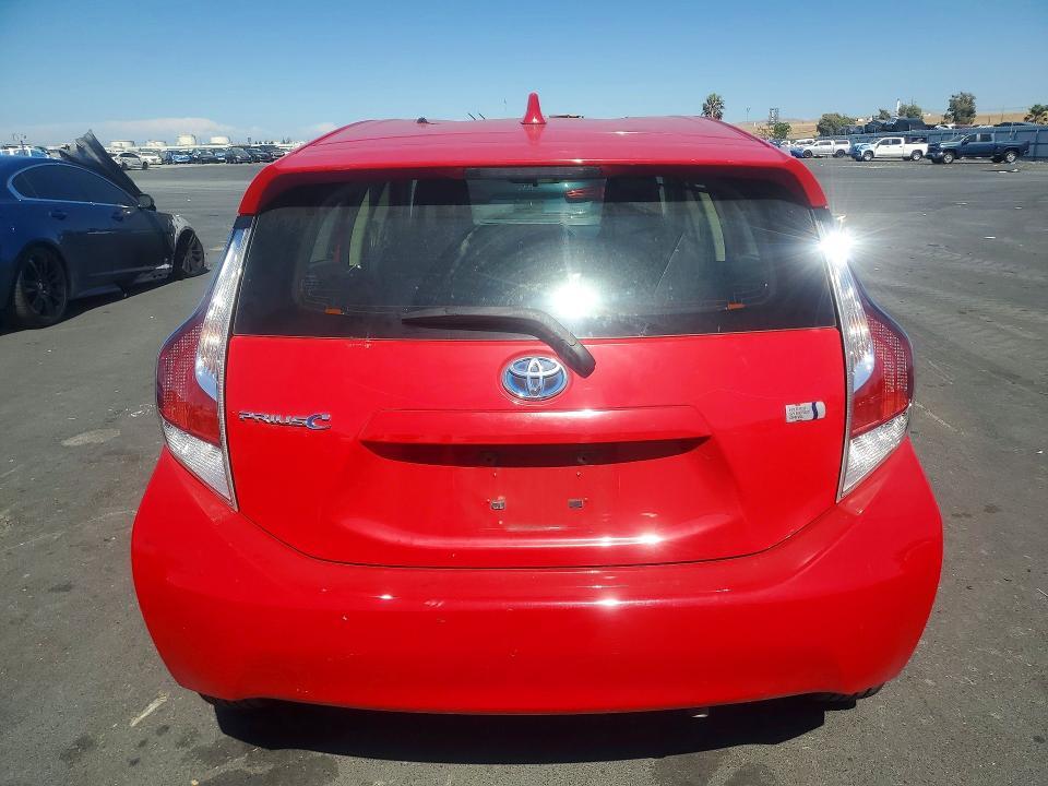 JTDKDTB33F1104443 2015 TOYOTA PRIUS C photo no. 6