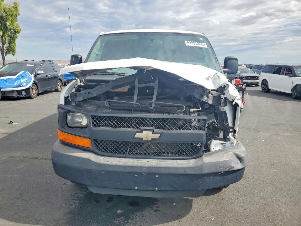 1GCWGFCA5E1134890 2014 CHEVROLET EXPRESS G2500 photo no. 5