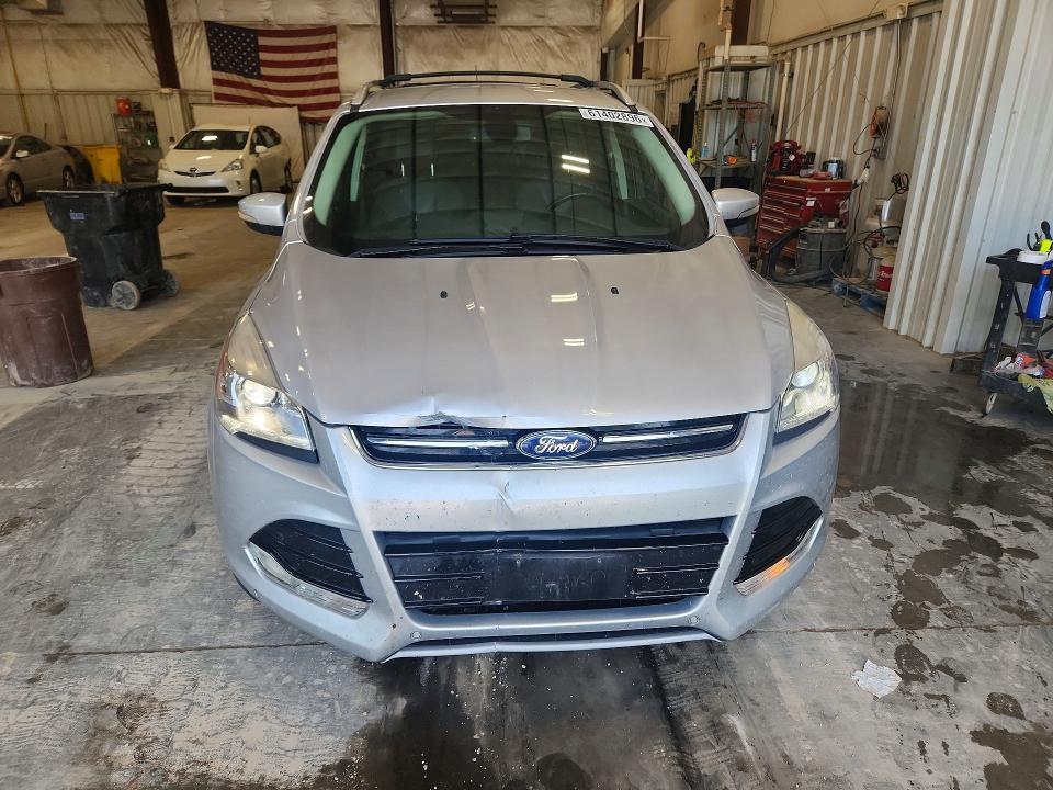 1FMCU9J90DUB56326 2013 FORD ESCAPE photo no. 5