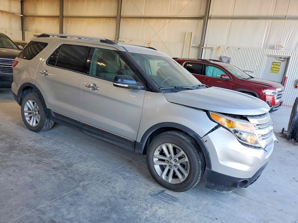 2013 FORD EXPLORER XLT — Фото 4 из 13
