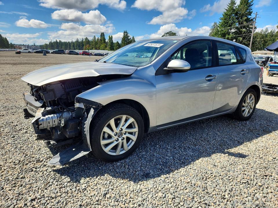 2013 MAZDA 3 I