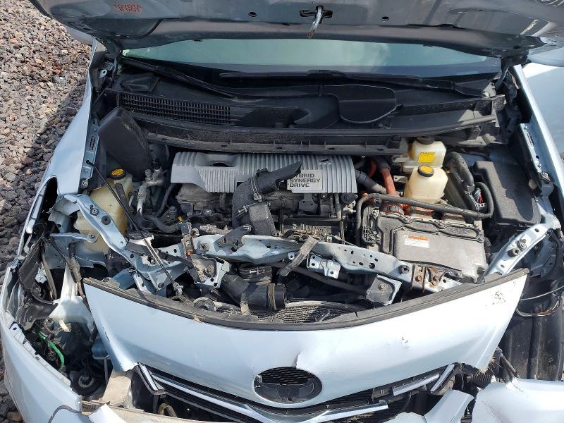 2012 TOYOTA PRIUS V TWO — Фото 11 из 13