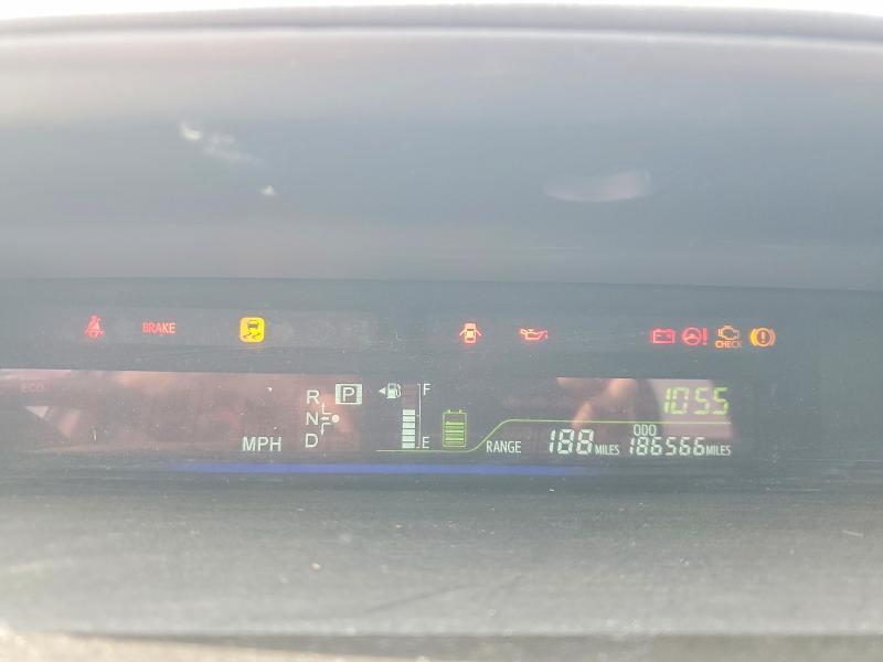2012 TOYOTA PRIUS V TWO — Фото 9 из 13
