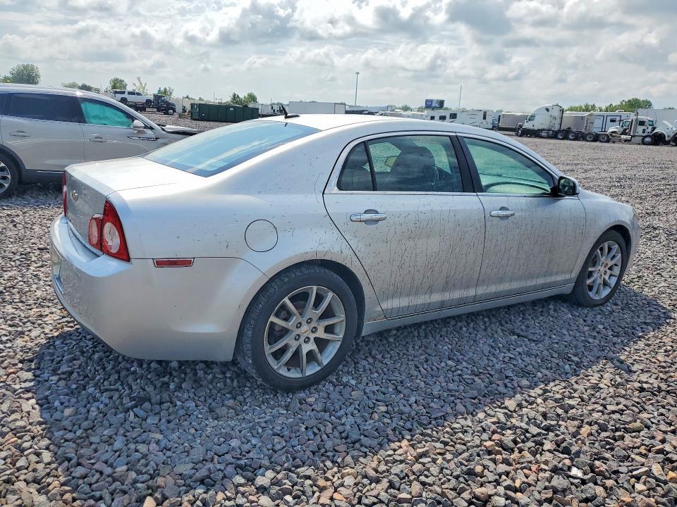 2010 CHEVROLET MALIBU LTZ — Фото 3 из 13
