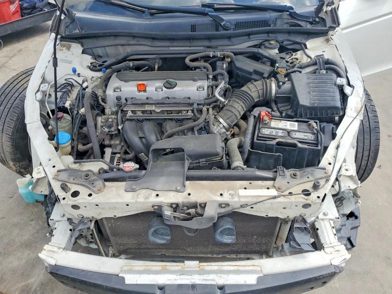 1HGCP2F8XAA190016 2010 HONDA ACCORD photo no. 11
