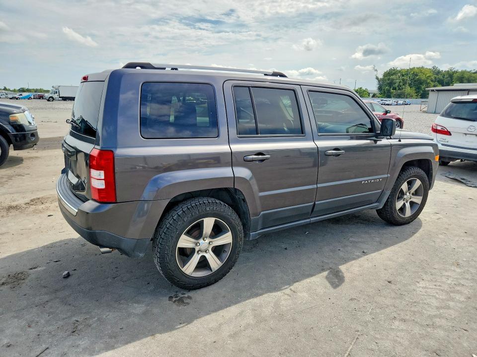 2016 JEEP PATRIOT LATITUDE — Фото 3 из 13