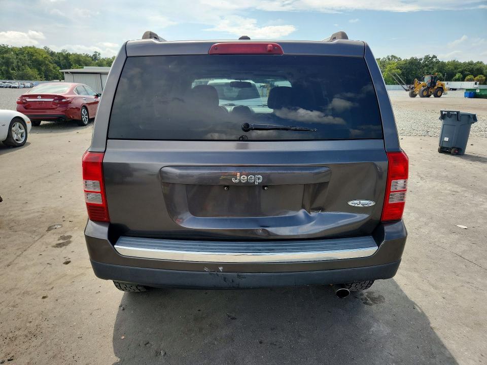 2016 JEEP PATRIOT LATITUDE — Фото 6 из 13