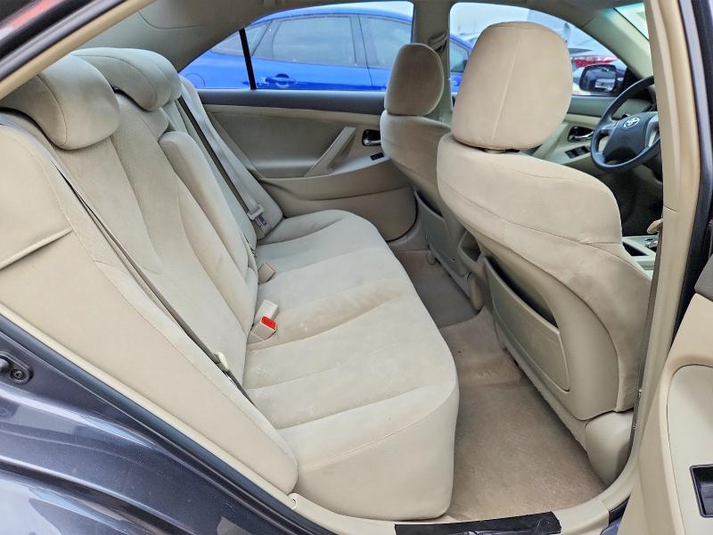 2009 TOYOTA CAMRY LE — Фото 10 из 12