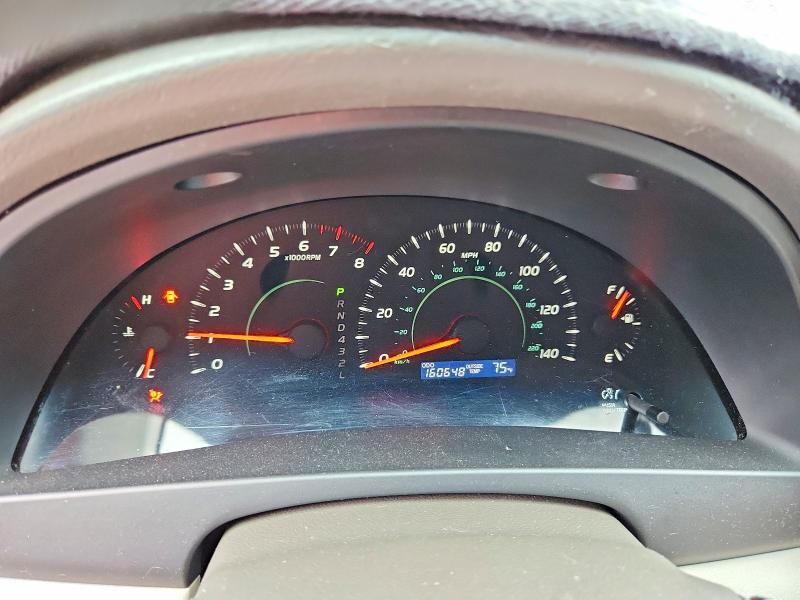 2009 TOYOTA CAMRY LE — Фото 9 из 12