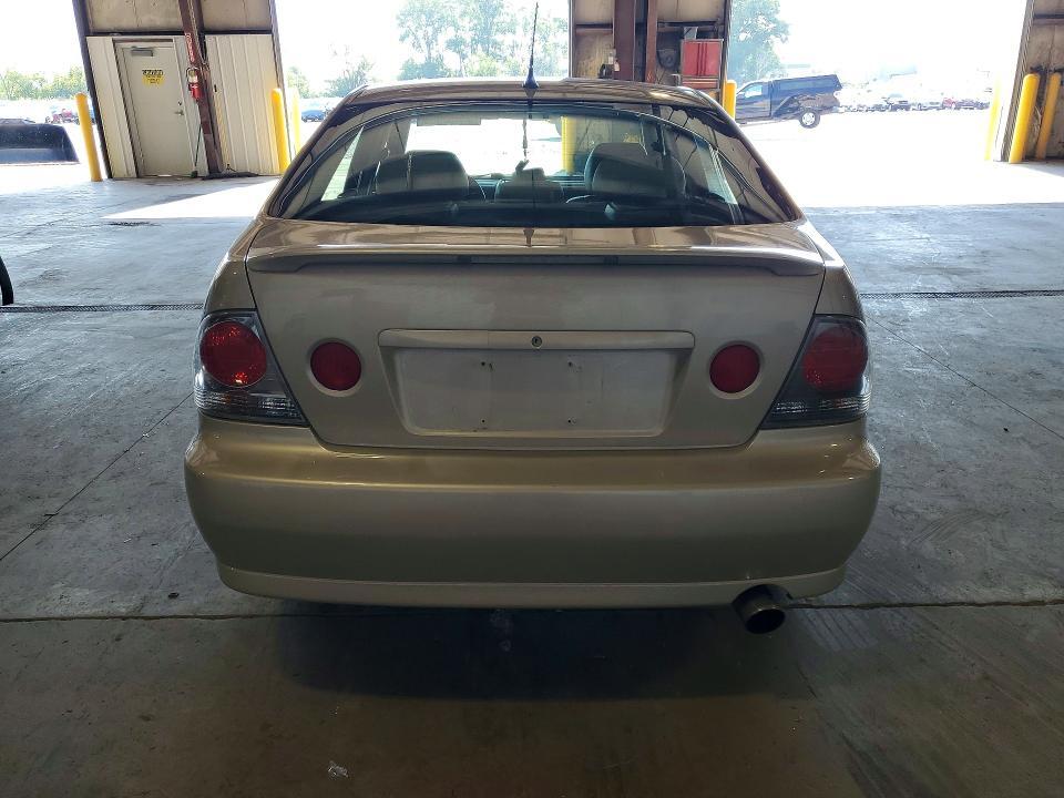 JTHBD192740091229 2004 LEXUS IS photo no. 6