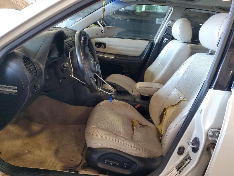 JTHBD192740091229 2004 LEXUS IS photo no. 7