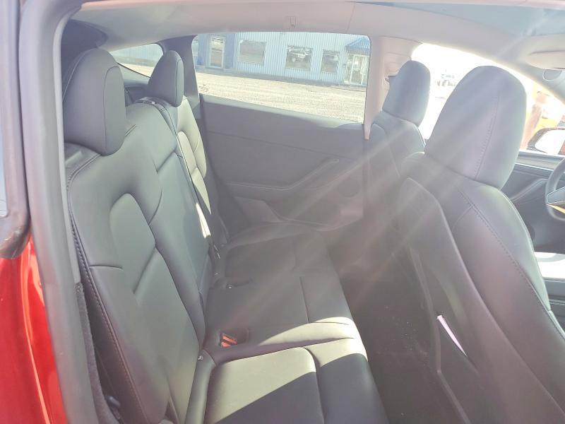2024 TESLA MODEL Y — Фото 10 из 12