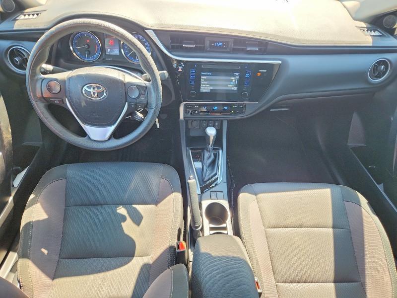 2017 TOYOTA COROLLA L — Фото 8 из 12