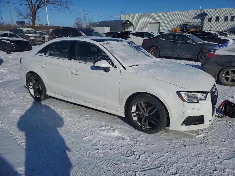 2018 AUDI A3 PREMIUM PLUS — Фото 4 из 12