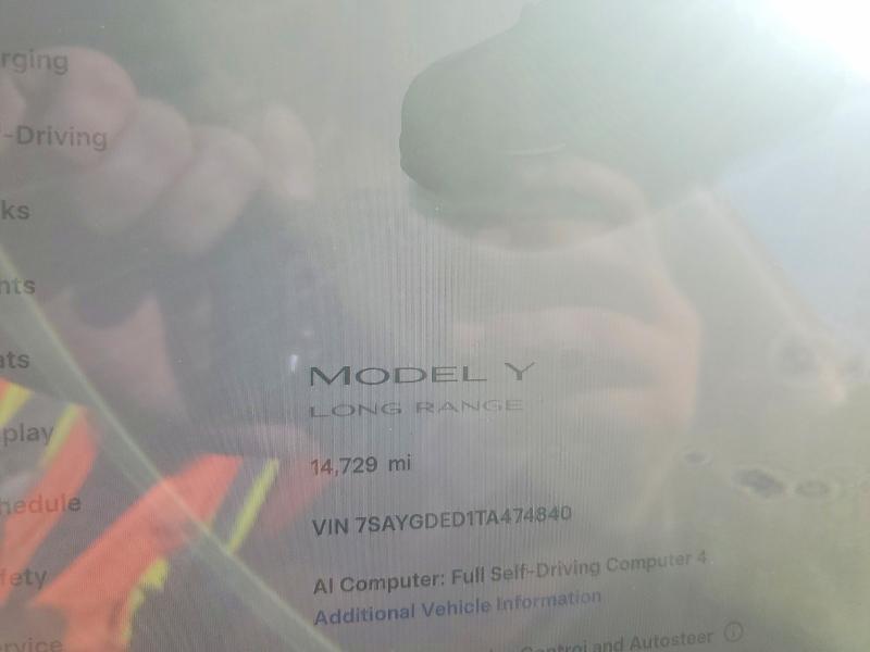 2026 TESLA MODEL Y — Фото 9 из 12