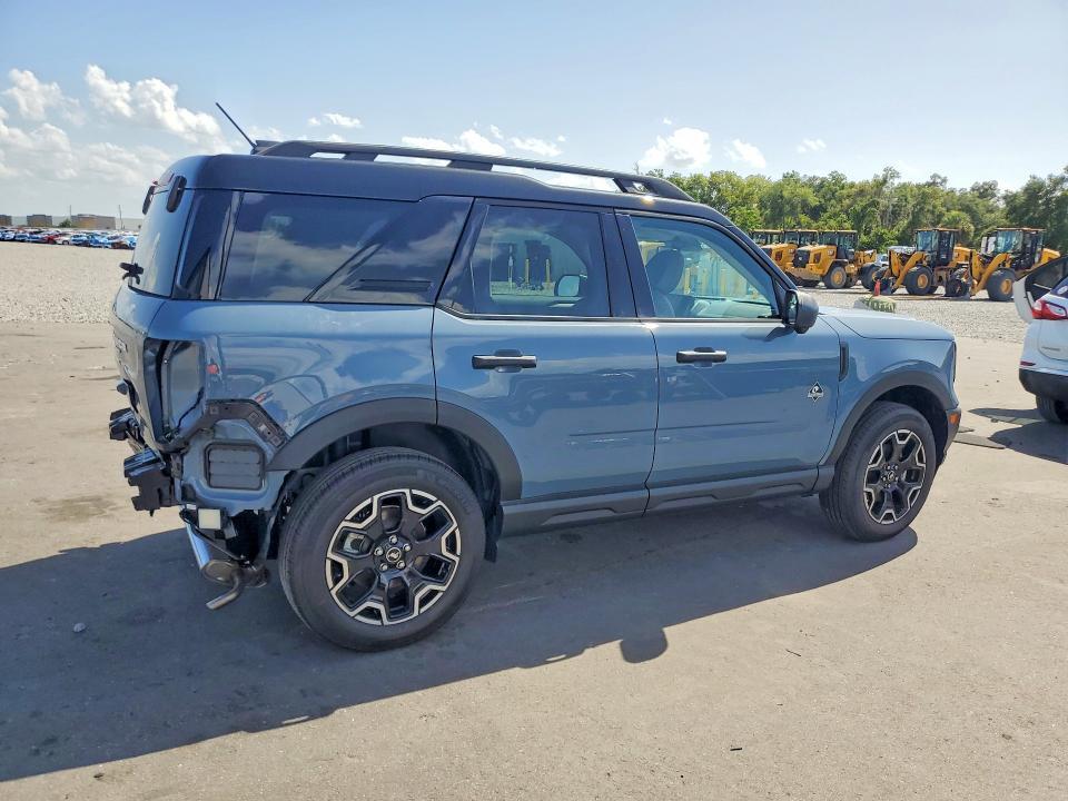 2026 FORD BRONCO SPORT OUTER BANKS — Фото 3 из 14