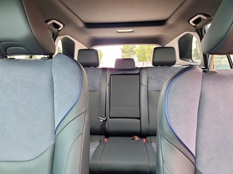 2026 TOYOTA RAV4 XSE — Фото 10 из 14