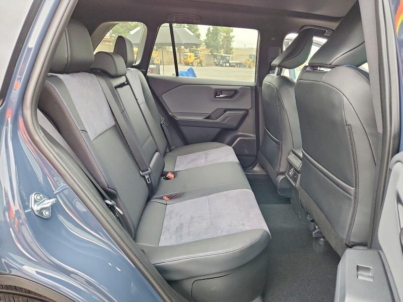 2026 TOYOTA RAV4 XSE — Фото 11 из 14