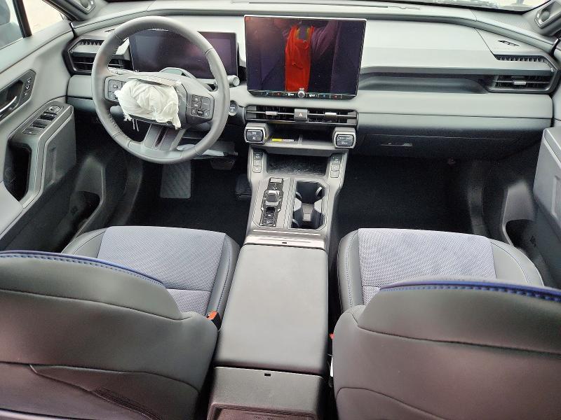 2026 TOYOTA RAV4 XSE — Фото 8 из 14