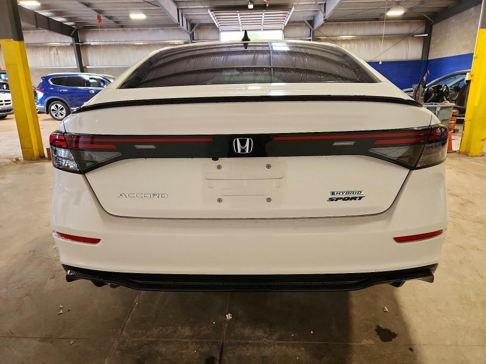 2025 HONDA ACCORD HYBRID SPORT-L — Фото 6 из 13