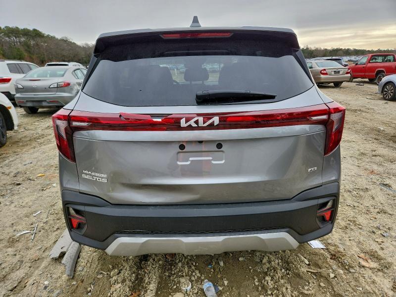 2025 KIA SELTOS LX — Фото 6 из 13