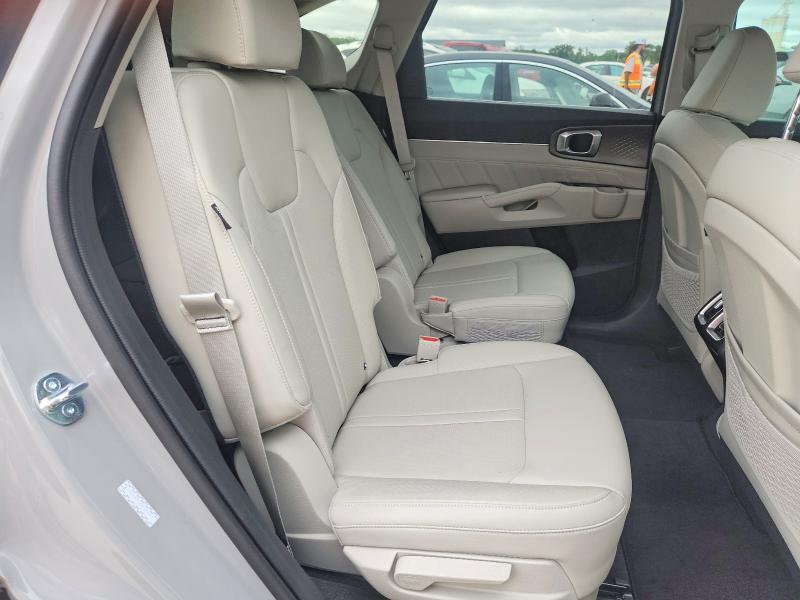 2025 KIA SORENTO SX — Фото 11 из 13