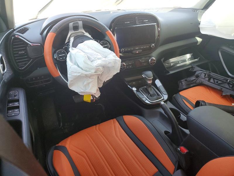 2025 KIA SOUL S — Фото 8 из 12