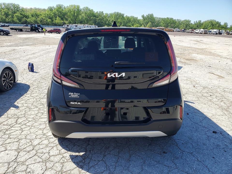 2025 KIA SOUL — Фото 6 из 13