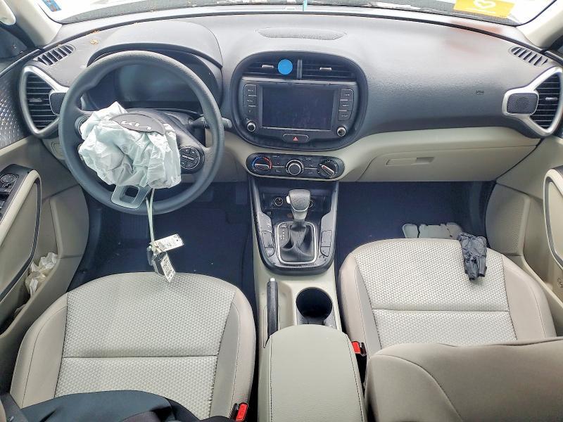 2025 KIA SOUL — Фото 8 из 13