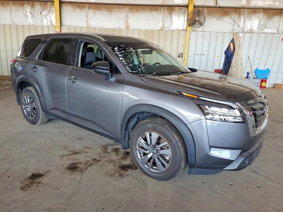2025 NISSAN PATHFINDER S — Фото 4 из 12