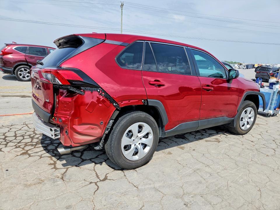 2024 TOYOTA RAV4 LE — Фото 3 из 13