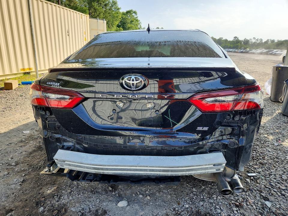 2024 TOYOTA CAMRY SE — Фото 6 из 13
