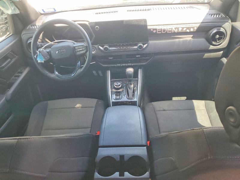2024 CHEVROLET COLORADO TRAIL BOSS — Фото 8 из 12
