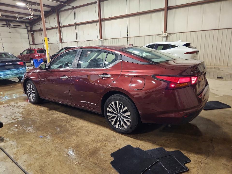2023 NISSAN ALTIMA SV — Фото 2 из 12