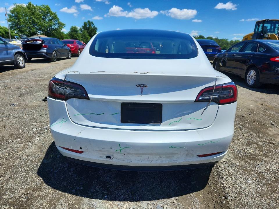 2023 TESLA MODEL 3 — Фото 6 из 12