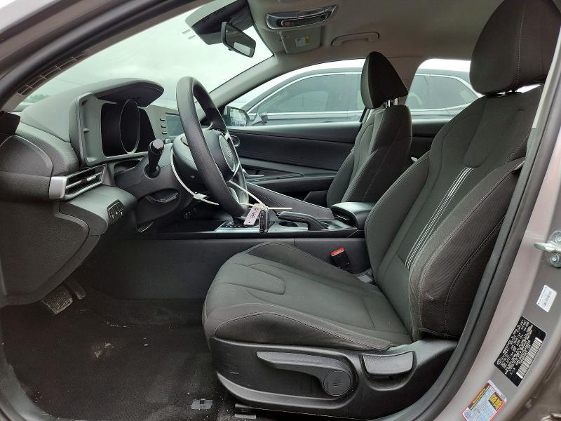 2023 HYUNDAI ELANTRA SEL — Фото 7 из 12