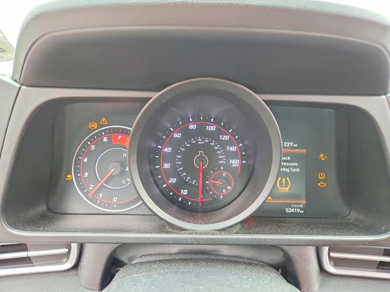 2023 HYUNDAI ELANTRA SEL — Фото 9 из 12