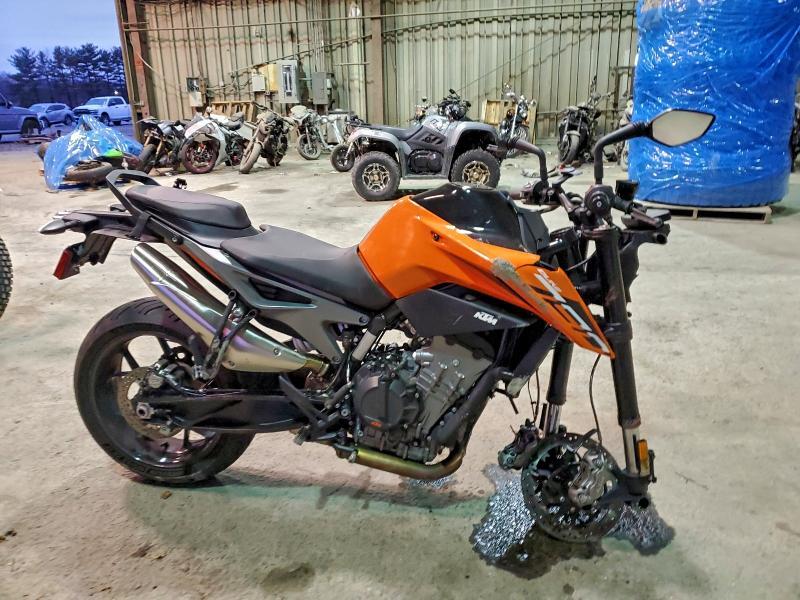 2023 KTM 790 LCETU7403PH700174