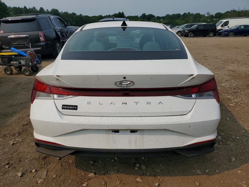 2023 HYUNDAI ELANTRA SEL — Фото 6 из 12
