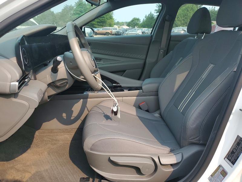 2023 HYUNDAI ELANTRA SEL — Фото 7 из 12