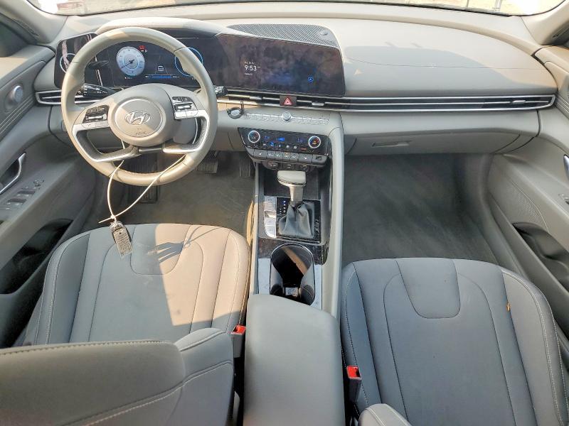 2023 HYUNDAI ELANTRA SEL — Фото 8 из 12