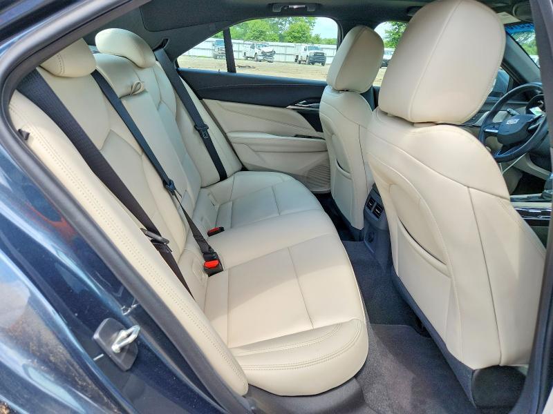 2022 CADILLAC CT4 LUXURY — Фото 10 из 12