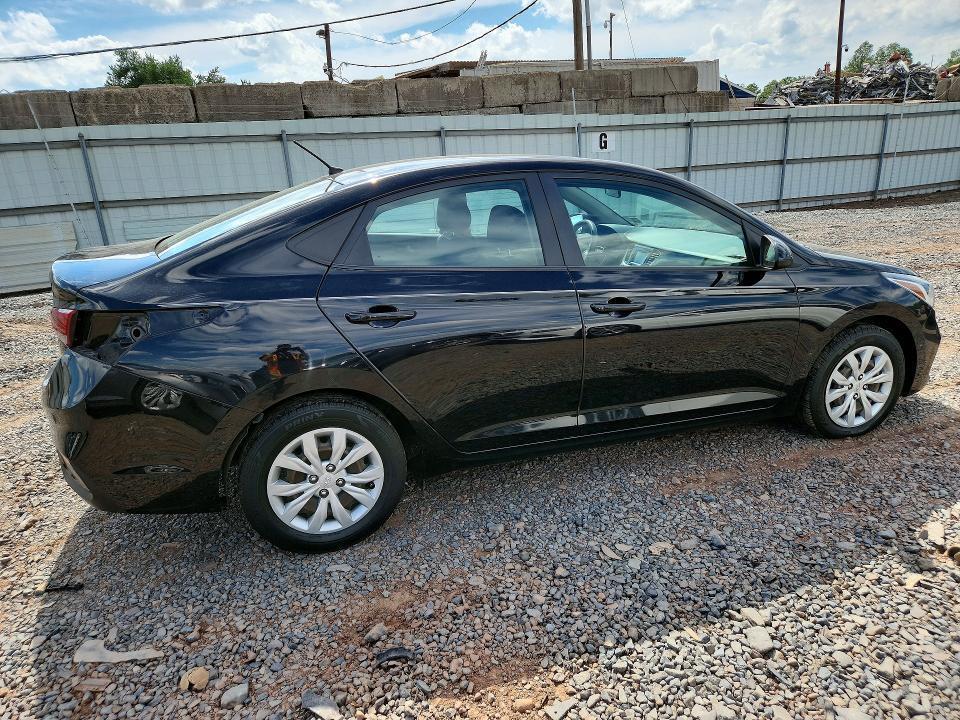 2022 HYUNDAI ACCENT SE — Фото 3 из 12