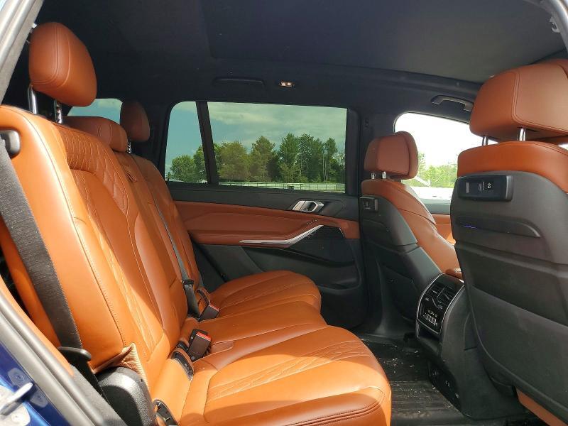 5UXCW2C03N9K91100 2022 BMW X7 photo no. 11