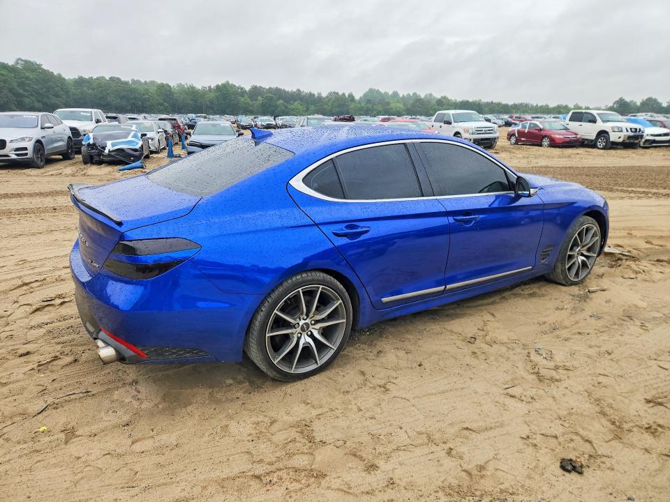 2022 GENESIS G70 3.3T STANDARD — Фото 3 из 12