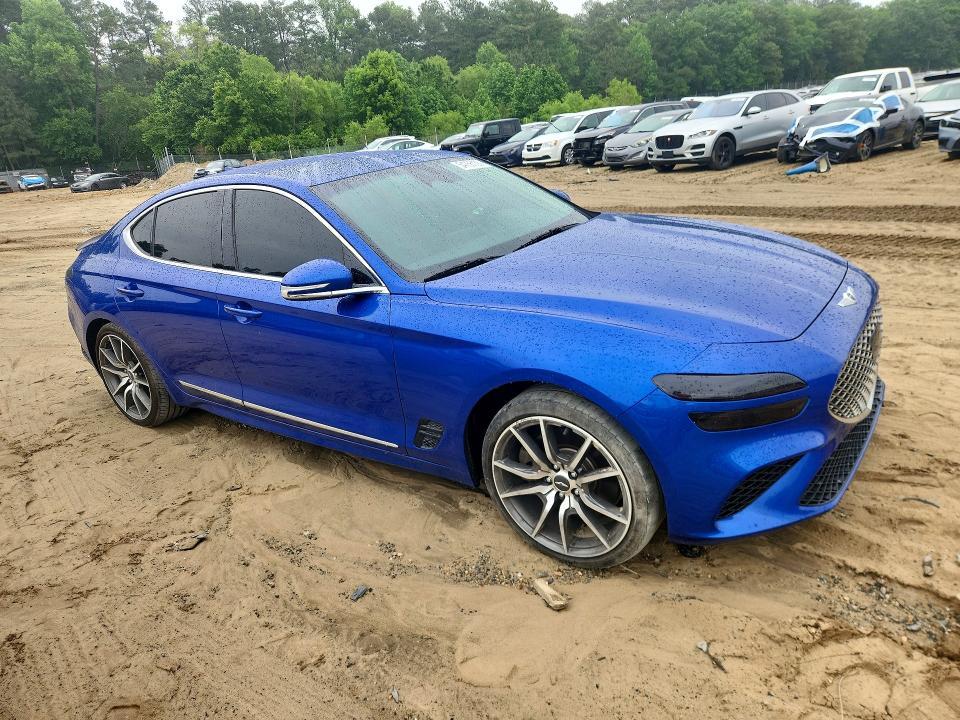 2022 GENESIS G70 3.3T STANDARD — Фото 4 из 12