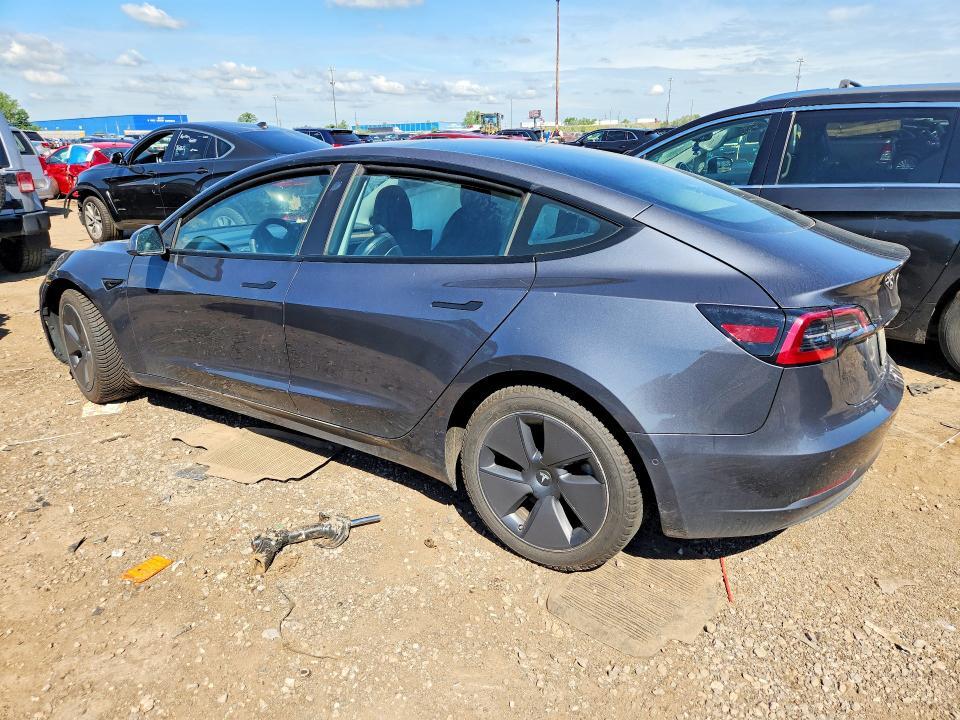 2022 TESLA MODEL 3 — Фото 2 из 12